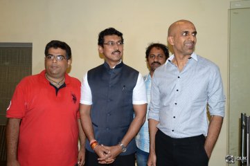 Prabhas and Producer Devineni Prasad Meet Top Politicians